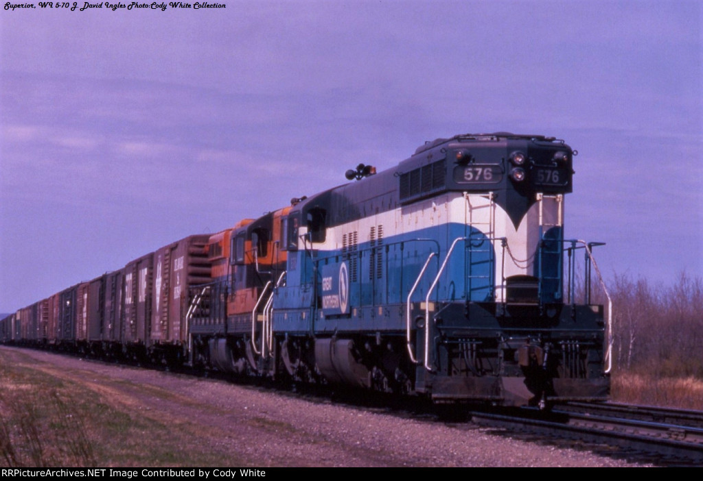 Great Northern SD9 576